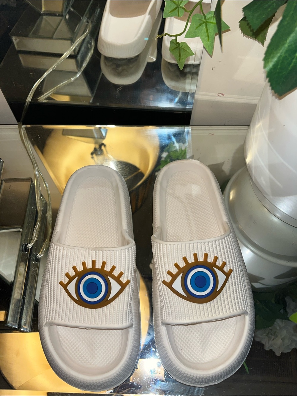 🦋White Slide Sandals with Blue Eye Graphic